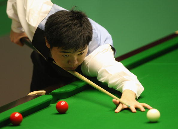 而是在世界 而是在世界