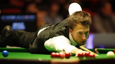 束时保持领 束时保持领