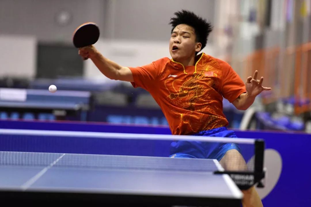 内人士的广 内人士的广