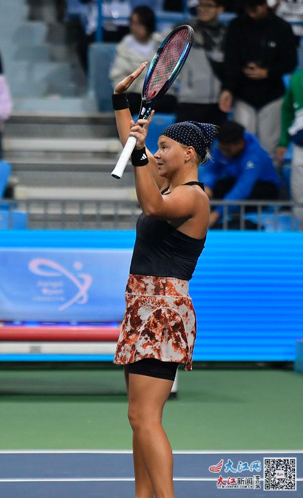 小组赛中取 小组赛中取