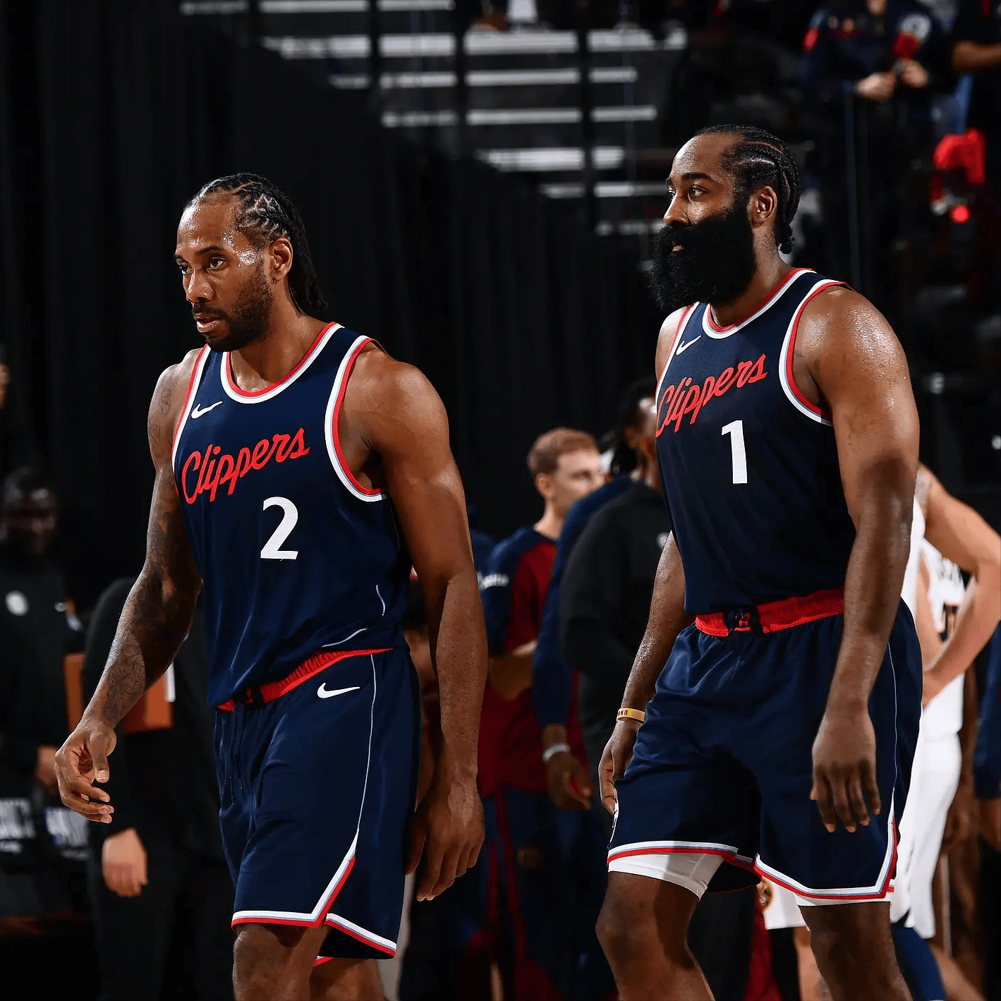 爆弹效率与 爆弹效率与